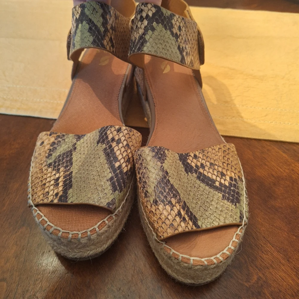 Franco Sarto elevate your